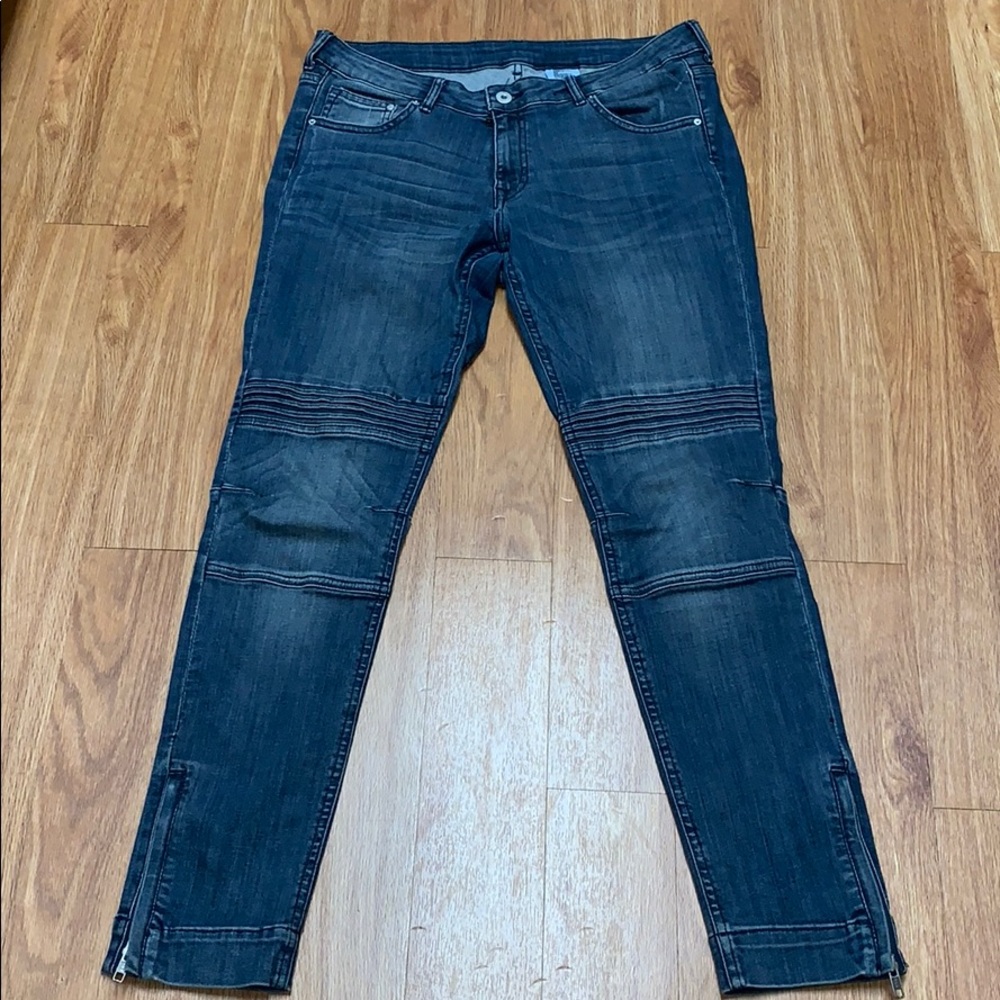 H&M Skinny Jeans